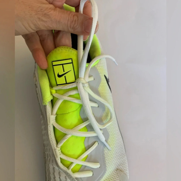 - Nike air zoom vapor cage tennis  and pickle ball shoes. Size 13 - Picture 6 of 15